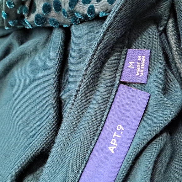 🌴EUC Velvet Flecked Top - Picture 7 of 8